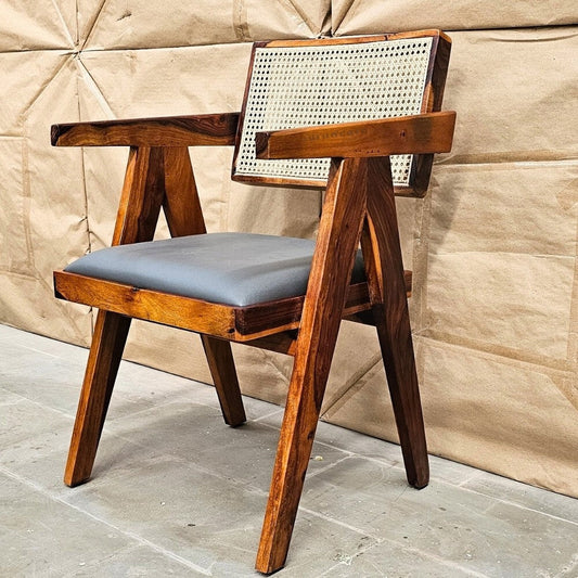 Explore Different Types of Living Room Chairs You Should Know Before Shopping Your Next Chair